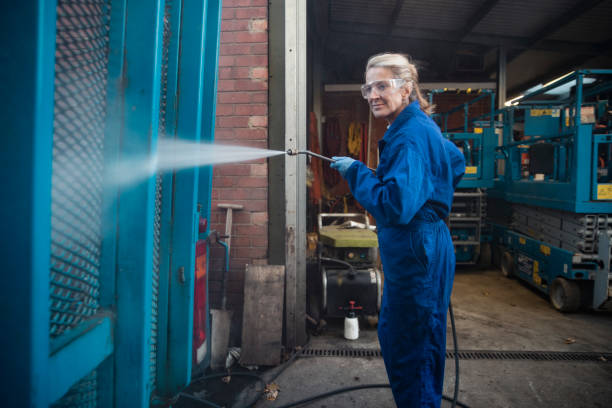 Garage Pressure Washing in Aberdeen, MS